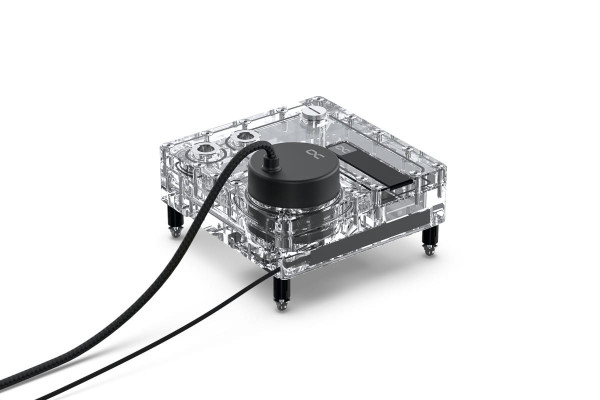 Alphacool Core 140mm Reservoir mit VPP/D5 Pumpe